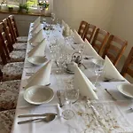 Bed & Breakfast Hotelik Zelwagi 3*