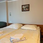 Bed & Breakfast Hotelik Zelwagi