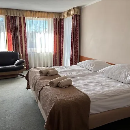 Hotelik Zelwagi  3*