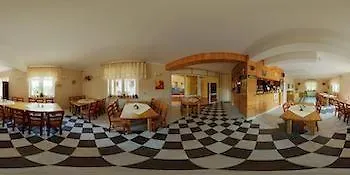 Hotelik Zelwagi  3*
