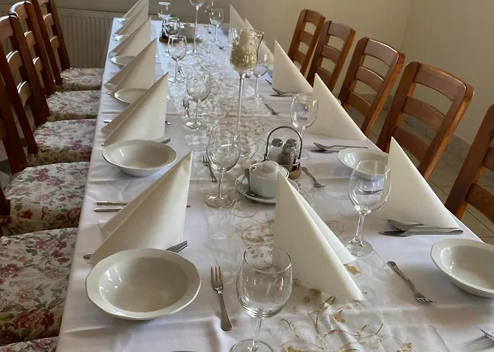 Bed & Breakfast Zelwagi 3*